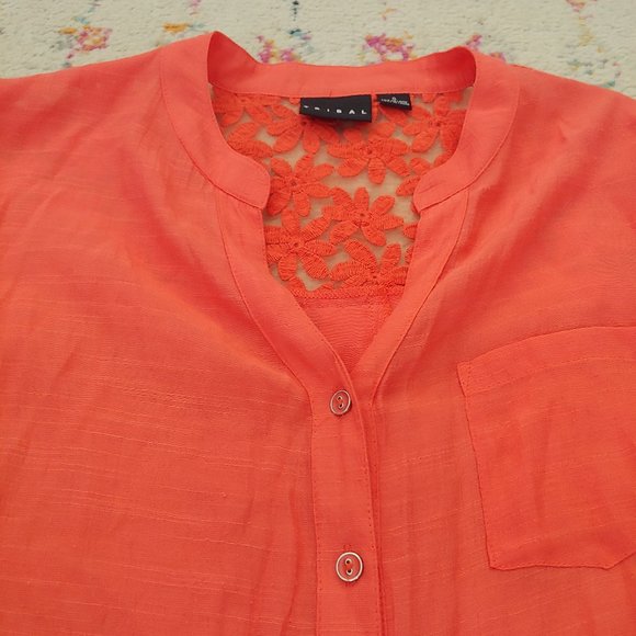 Beautifully detailed coral tunic length blouse - Picture 1 of 4